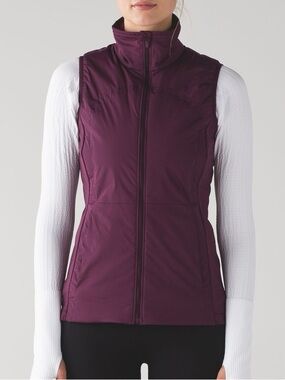 Lululemon Run for Cold Vest in Plum Women’s Size 4